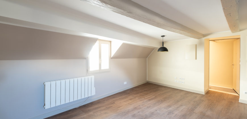 Studio – Apt n°7 au 47 rue Lecourbe