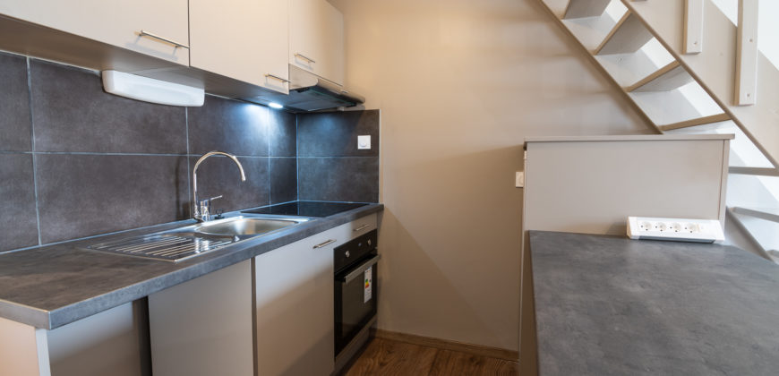 T2 duplex – Apt n°7C au 12 rue des Cordeliers